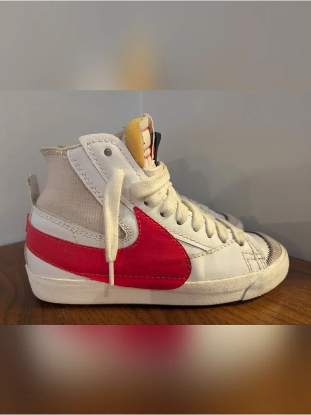 NIKE BLAZER MID '77 JUMBO WHITE/HABANERO RED Sneakers Mens Size 8